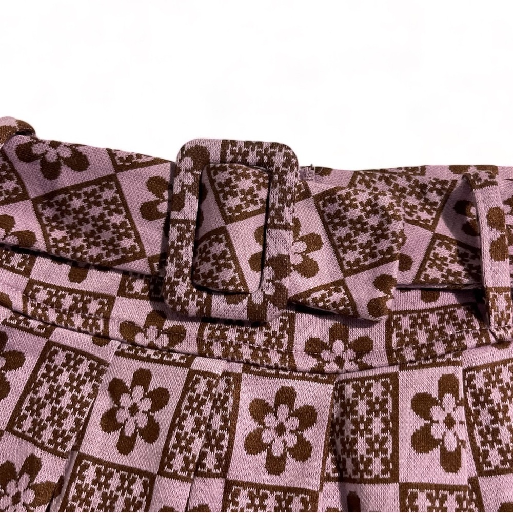 Just Polly Juniors' Printed Pleated Skirt - Mauve Flower, Size S, NWT - Picture 5 of 9